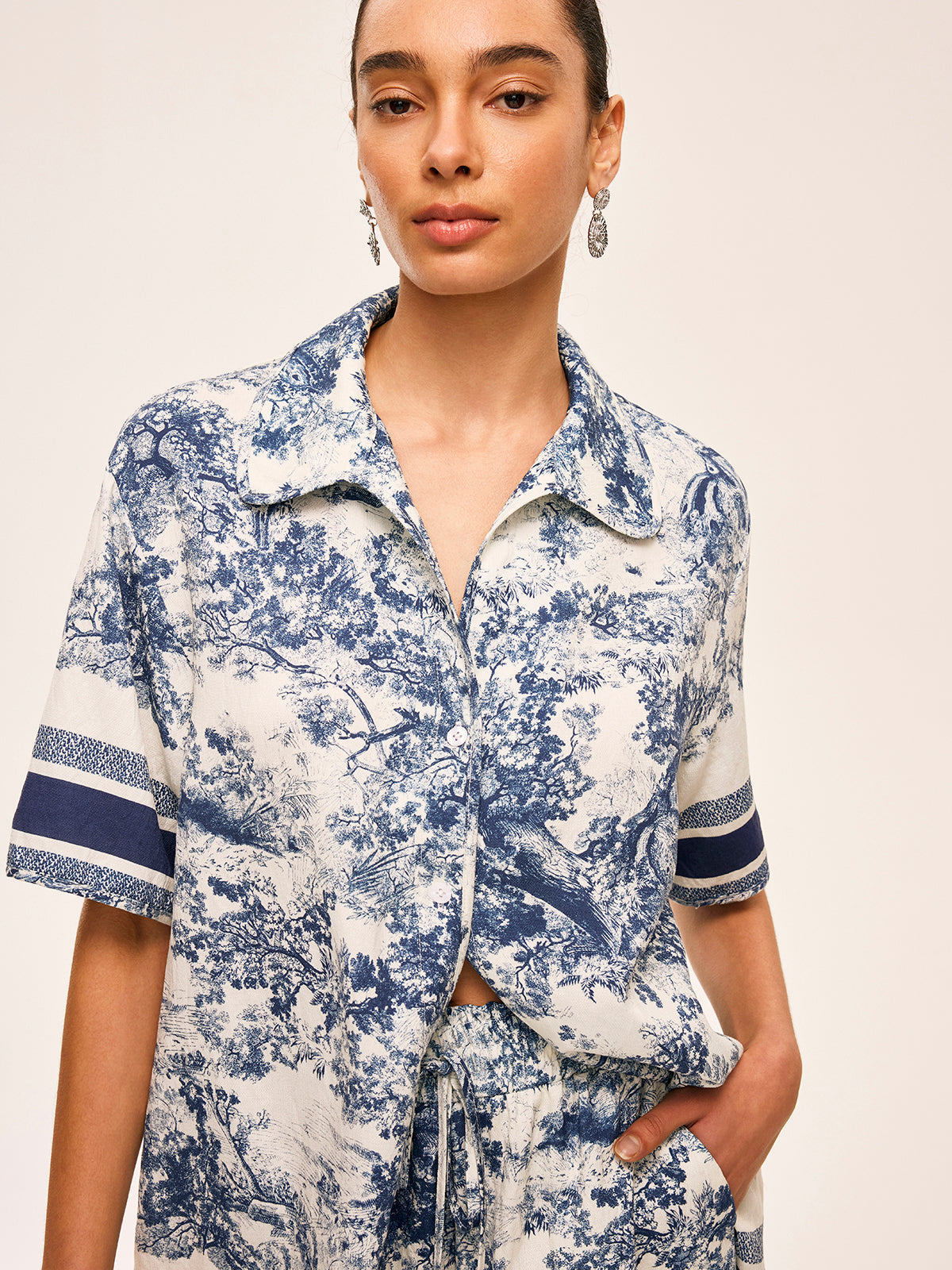 Contrast Trimmed Printed Shorts Set