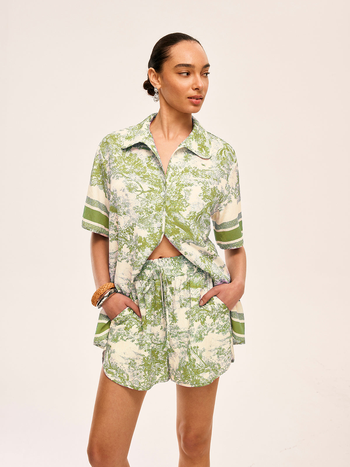 Contrast Trimmed Printed Shorts Set