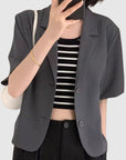 Trendy crop sleeveless blazer